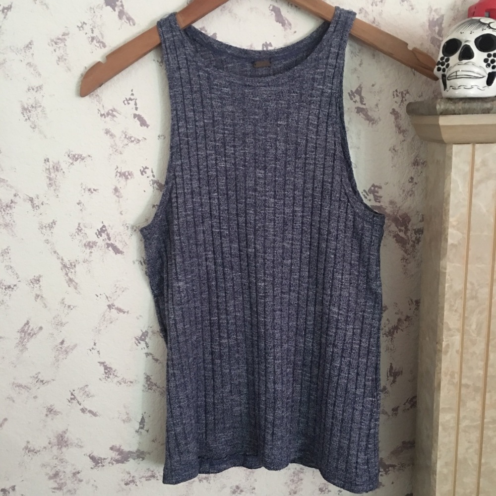 Poof ribbed tank top